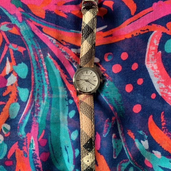 BURBERRY WOMENS WATCH BU9222 THE CITY - Picture 10 of 11